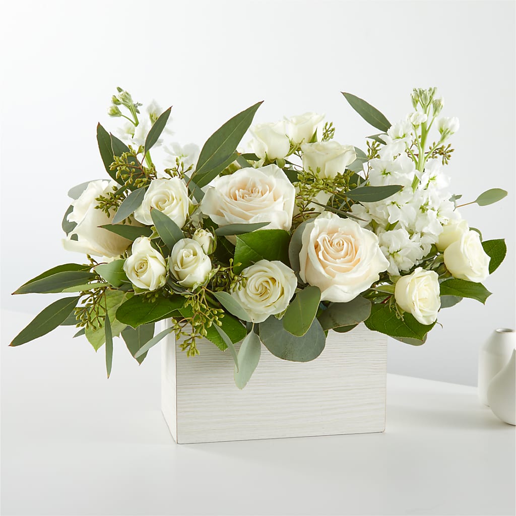 Fresh Linen Box Bouquet – MOSER'S SUPERMARKET, Columbia MO