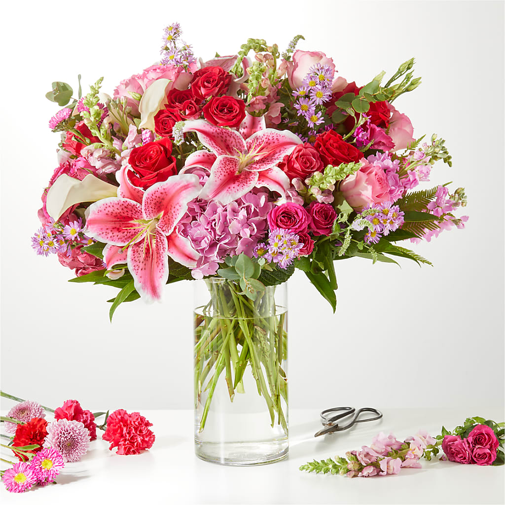 Swooning Over You - A Luxury Florist Original – MOSER'S SUPERMARKET, Columbia MO