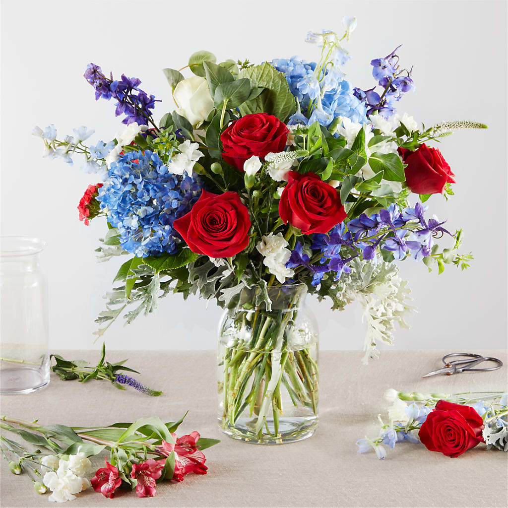 Star Spangled - A Florist Original – MOSER'S SUPERMARKET, Columbia MO