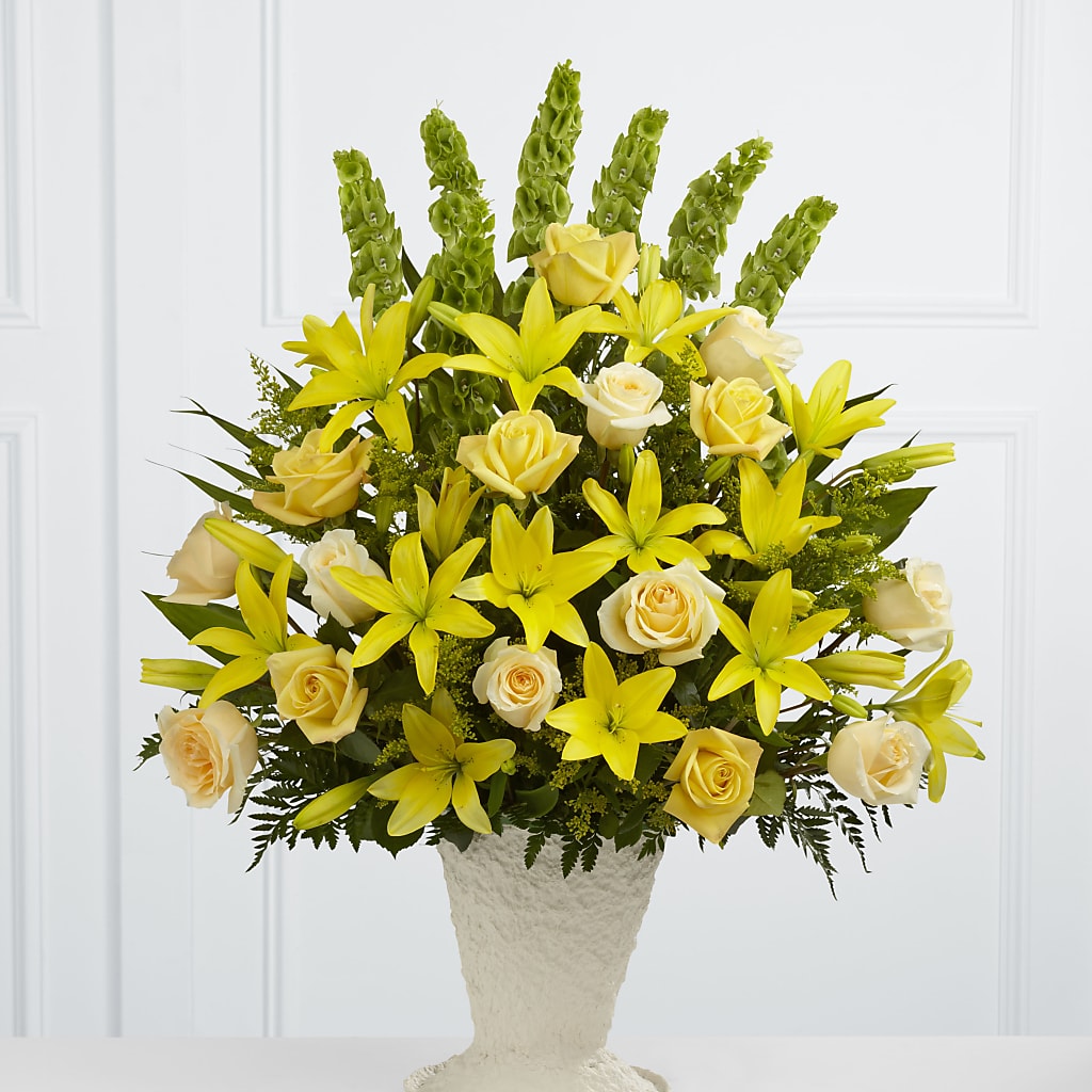 Golden Memories Arrangement – MOSER'S SUPERMARKET, Columbia MO