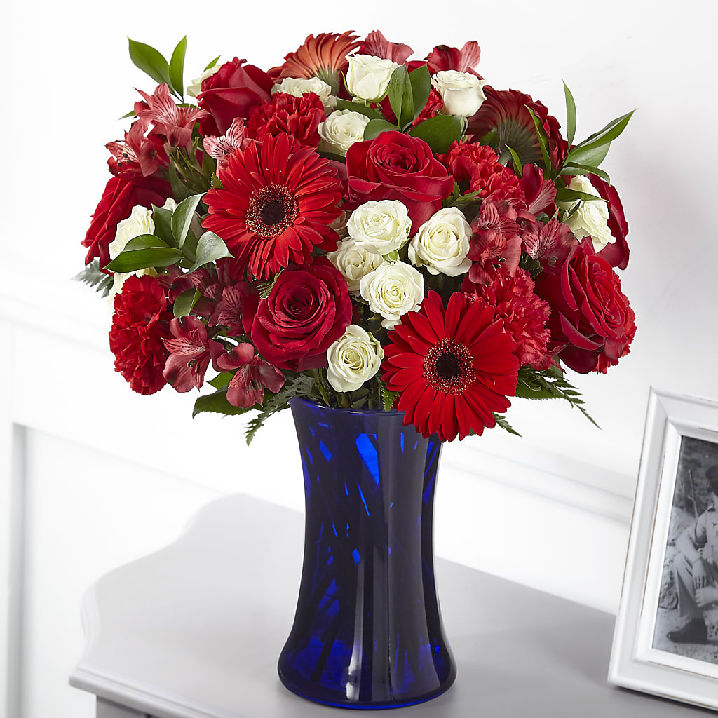 Hearts Embrace Bouquet – MOSER'S SUPERMARKET, Columbia MO