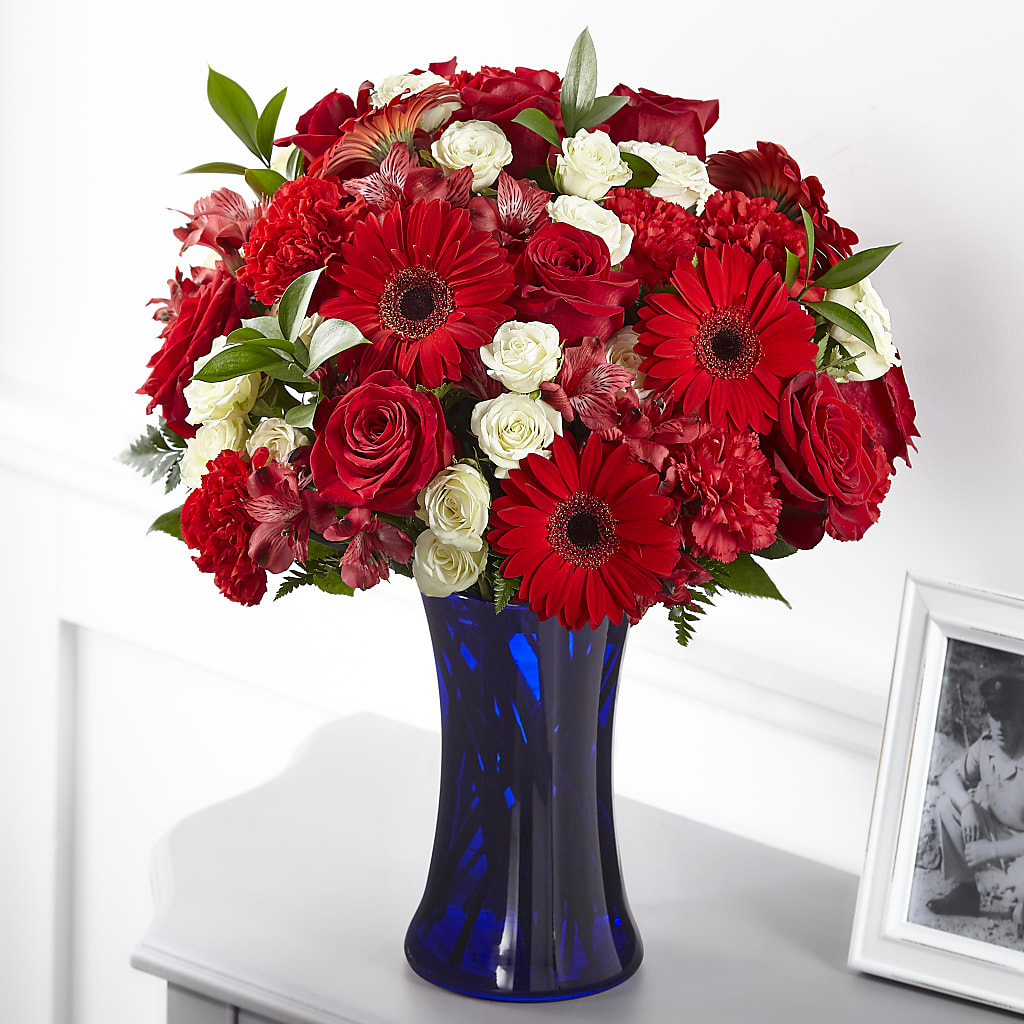 Hearts Embrace Bouquet – MOSER'S SUPERMARKET, Columbia MO