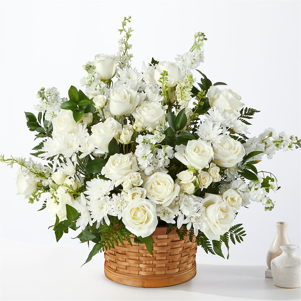 Heartfelt Condolences Arrangement – MOSER'S SUPERMARKET, Columbia MO