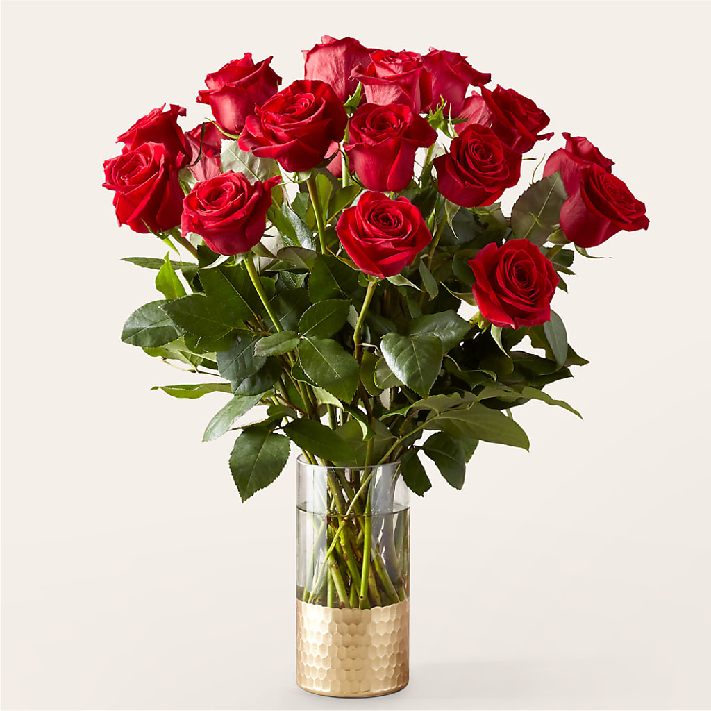 Classic Love Red Rose Bouquet – MOSER'S SUPERMARKET, Columbia MO