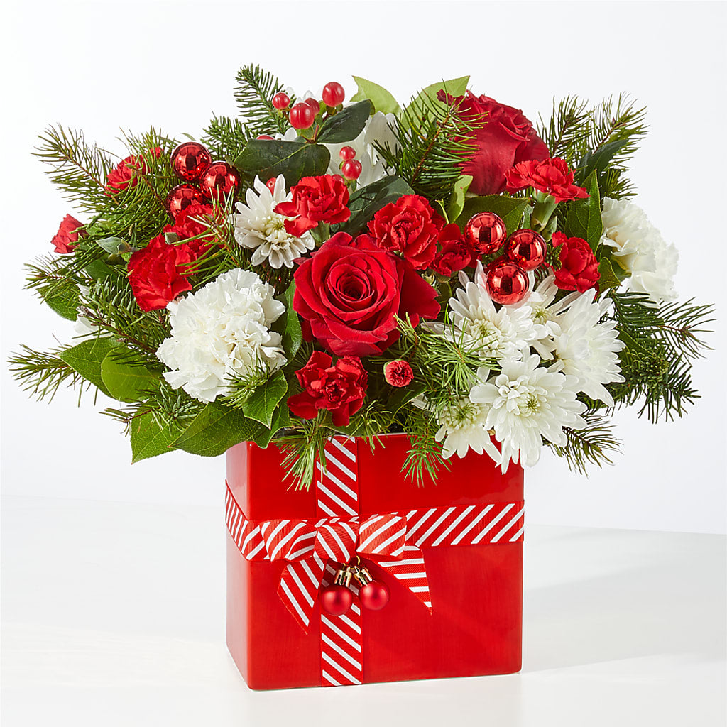 Presents Under the Tree Bouquet – MOSER'S SUPERMARKET, Columbia MO