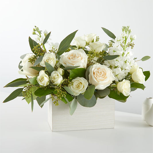 Fresh Linen Box Bouquet – MOSER'S SUPERMARKET, Columbia MO