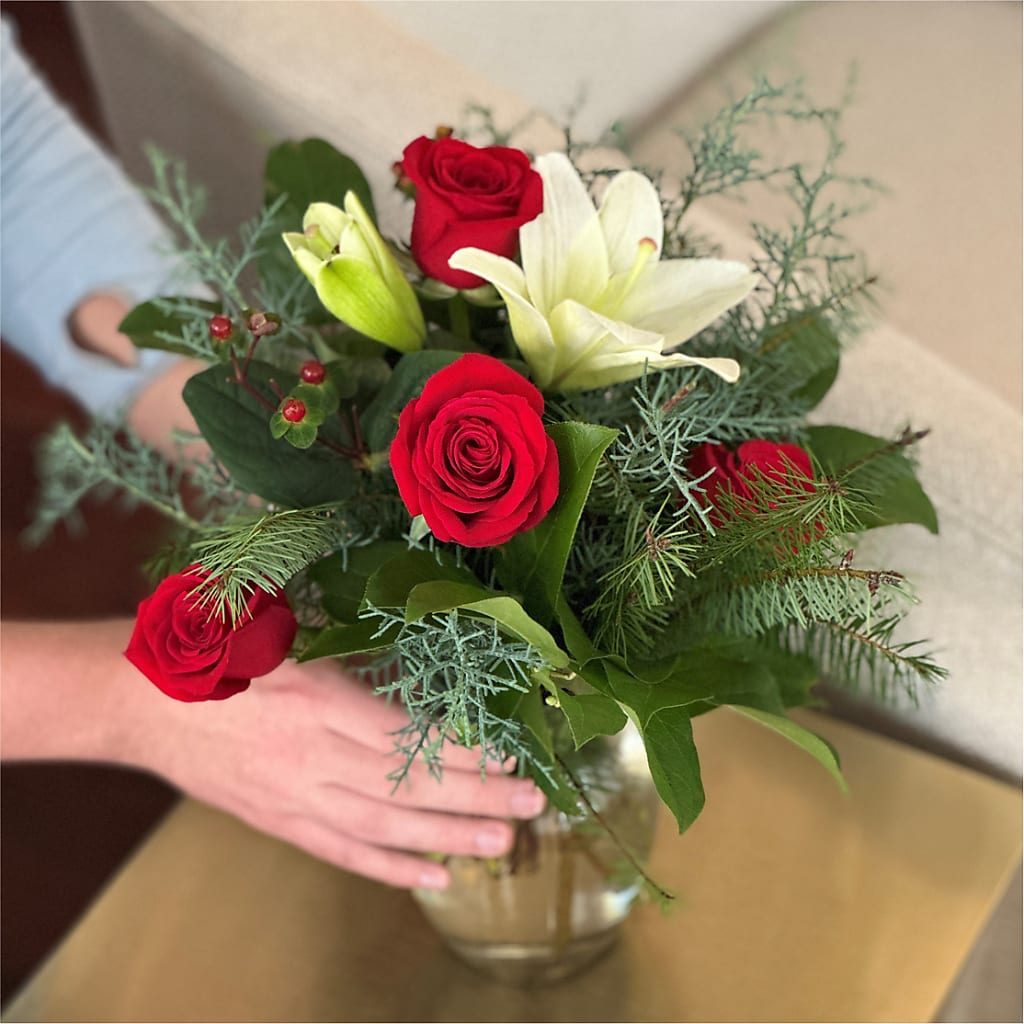 Glittering Lights Bouquet – MOSER'S SUPERMARKET, Columbia MO