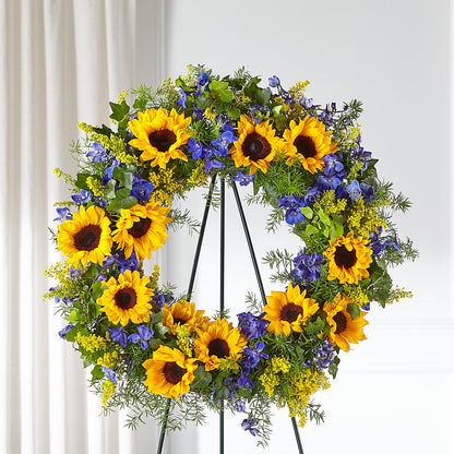 Bright Rays Wreath – MOSER'S SUPERMARKET, Columbia MO