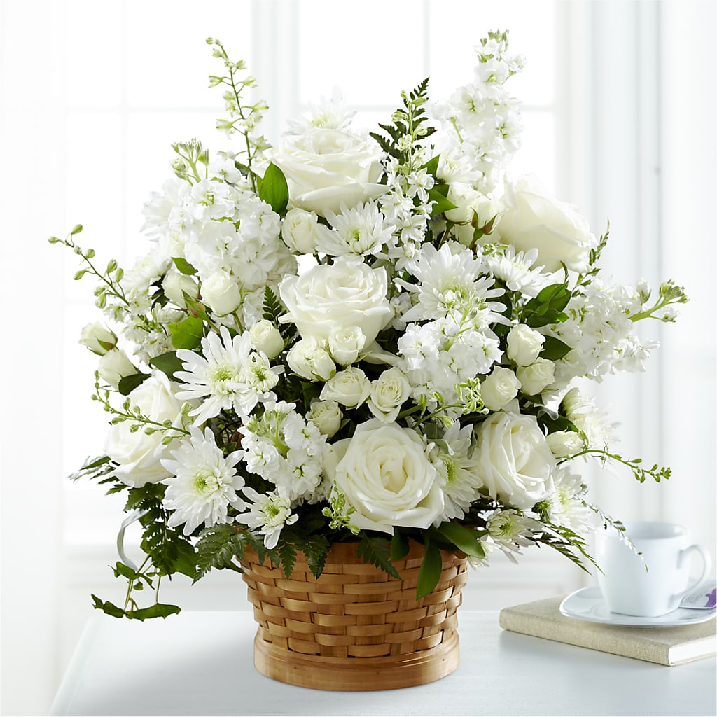 Heartfelt Condolences Arrangement – MOSER'S SUPERMARKET, Columbia MO