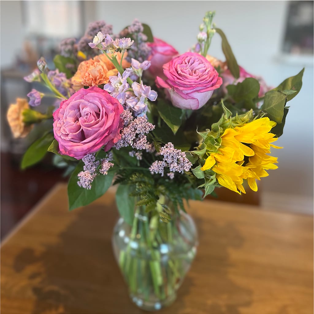 Yellow Brick Road Bouquet – MOSER'S SUPERMARKET, Columbia MO