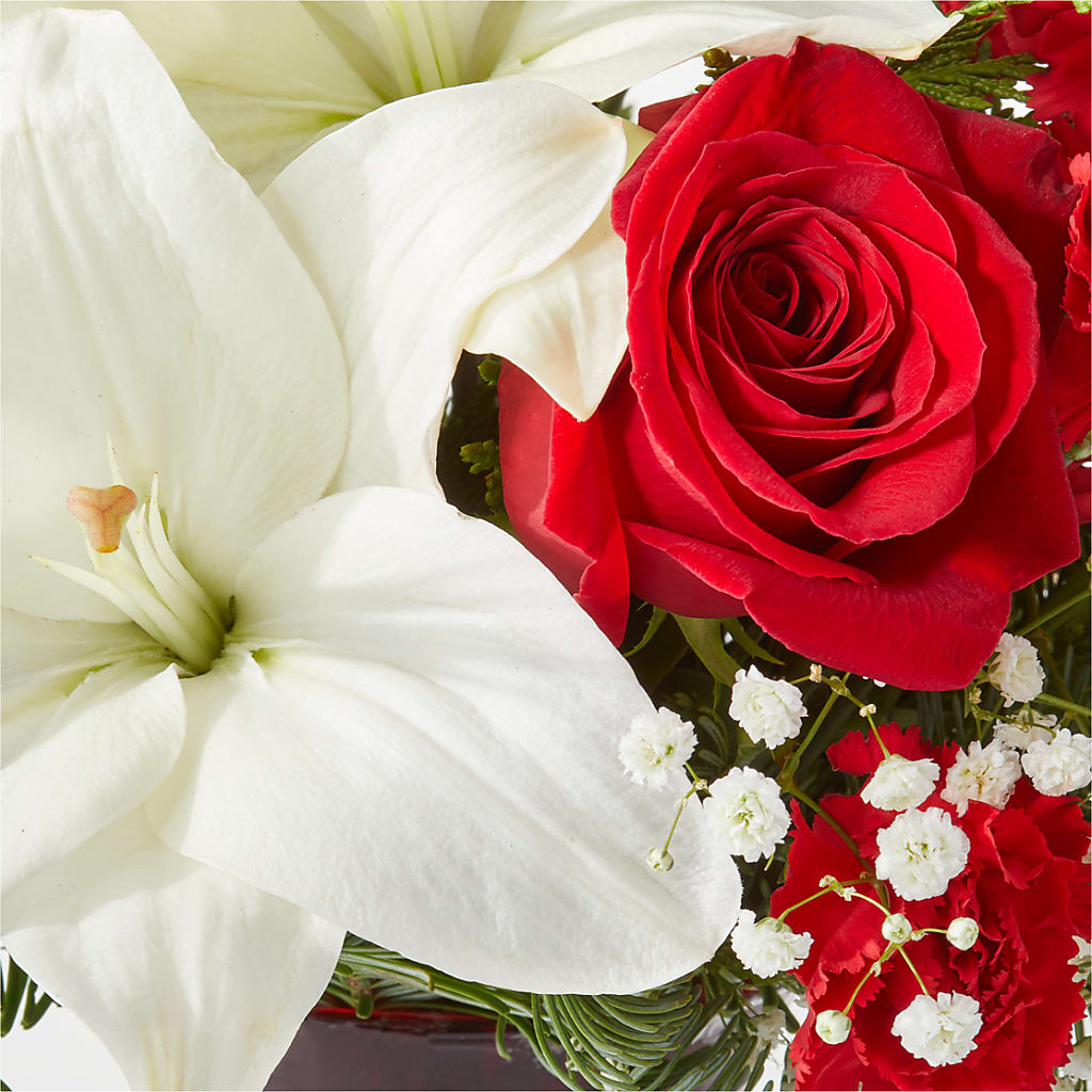 Holiday Season Bouquet – MOSER'S SUPERMARKET, Columbia MO