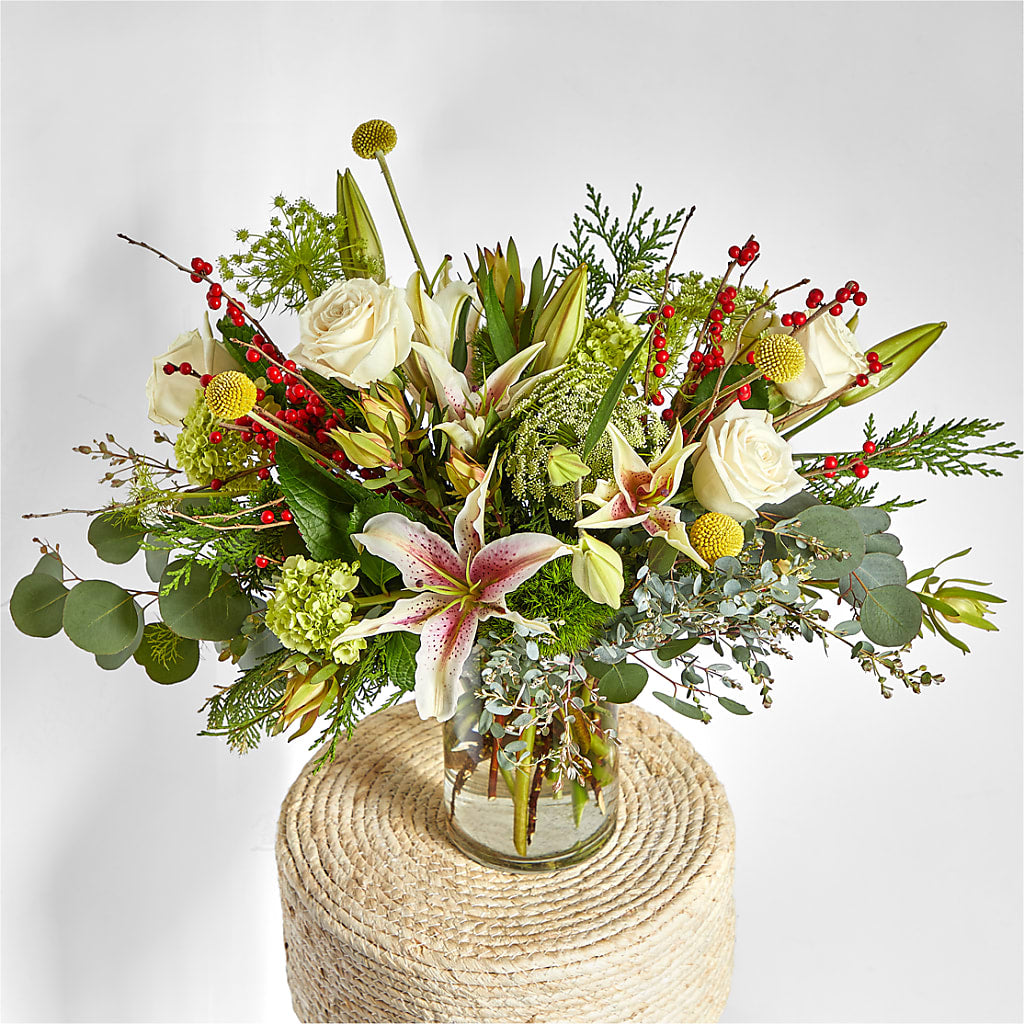 Berry & Bright Bouquet – MOSER'S SUPERMARKET, Columbia MO