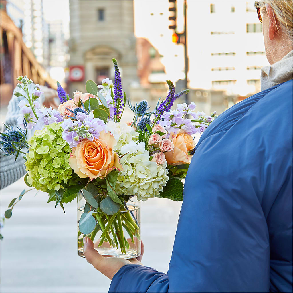 Porch Swing Bouquet – MOSER'S SUPERMARKET, Columbia MO