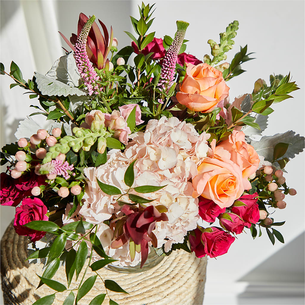 Glitz & Glam Bouquet – MOSER'S SUPERMARKET, Columbia MO